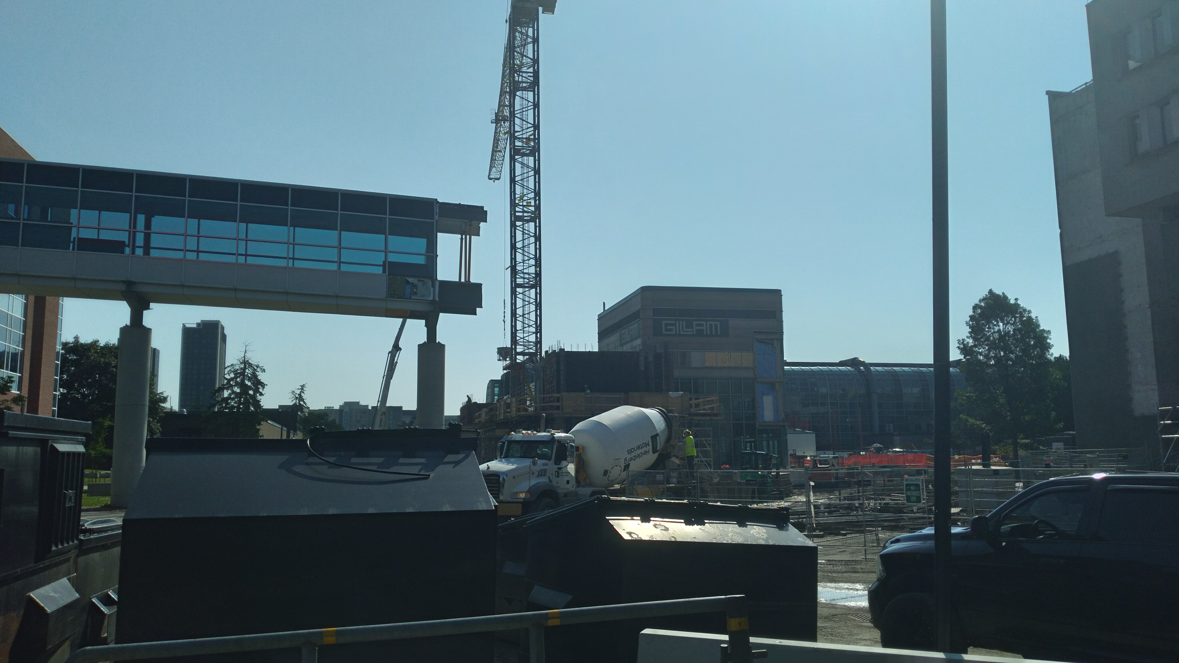 A closer look at the construction site from the previous picture.